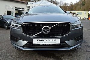 Volvo  B4 B Geartronic Momentum Pro *4 Pakete+360*